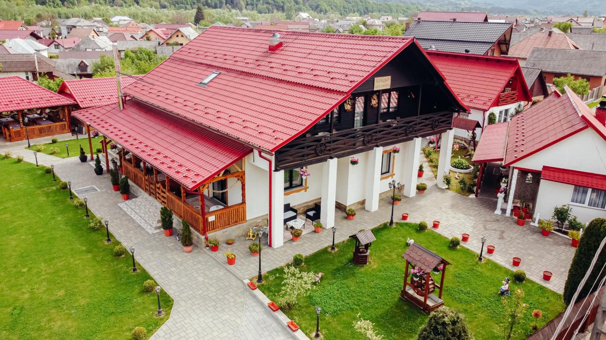 Отель Casa Alexandru - Locul In Care Te Simti Acasa Вишеу-де-Жос Экстерьер фото